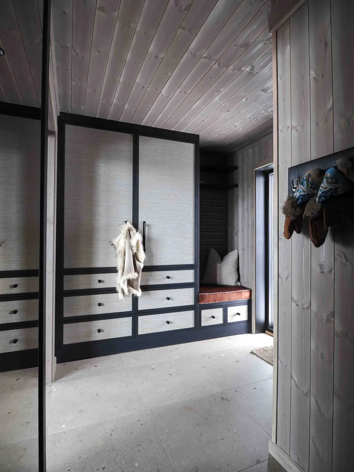 Hallway with bespoke wardrobe and bench
